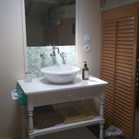 Chambres D'hotes Loire-charmilles * Le Mesnil-en-Vallée