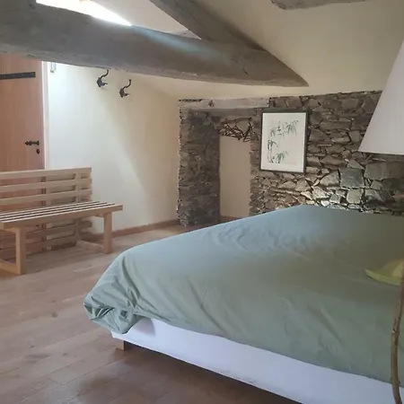 Chambres D'hotes Loire-charmilles Bed & Breakfast